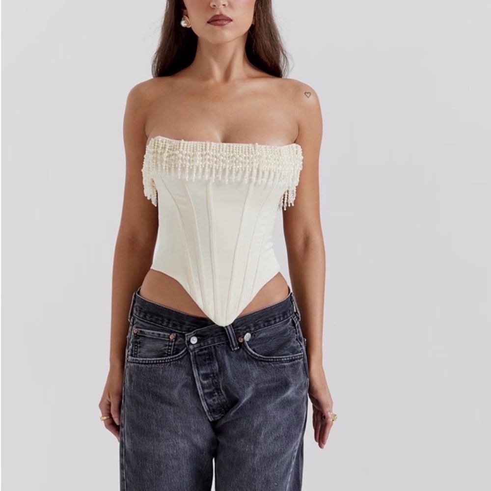 House of CB Aubrie pearl corset top with shrug - NWT - Picture 4 of 4